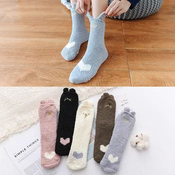 Зимни чорапи, плюшени дебели чорапи коралови флисовые мультяшные забавни чорапи японската домашни обувки нескользящие чорапи