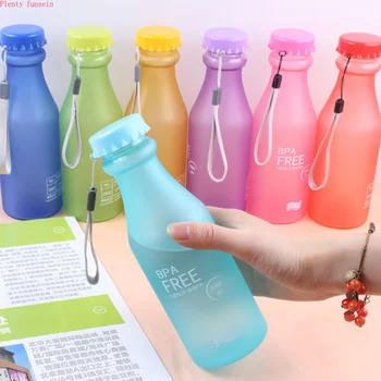 Анти-есен нова скъпа карамельная водоустойчив пластмасова бутилка за напитки, мат херметични бутилки, креативна лятна преносима чаша за вода 550 мл